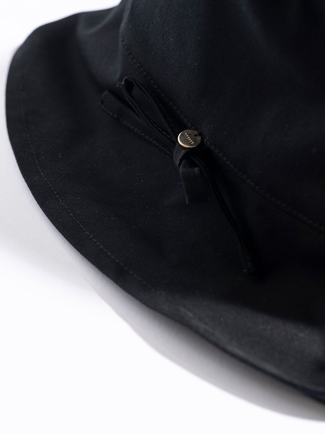 BON VOYAGE HAT with RUBAN in Black