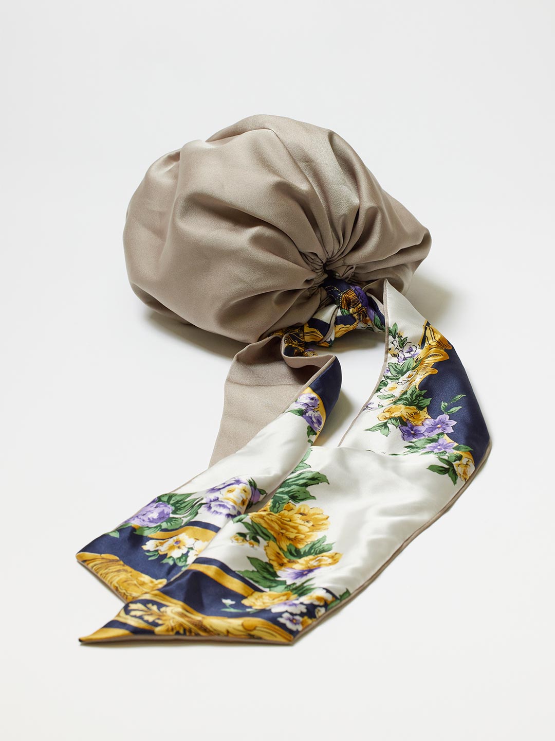 TRESSE×MAISON No.8 Scarf Cap in Beige