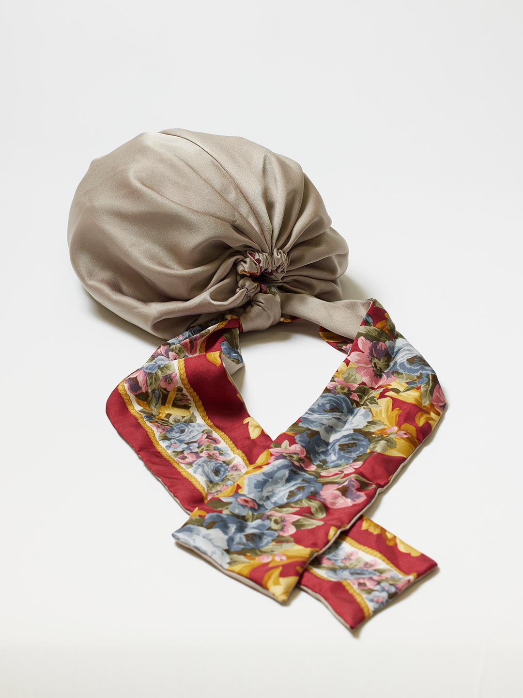 TRESSE×MAISON No.8 Scarf Cap in Beige